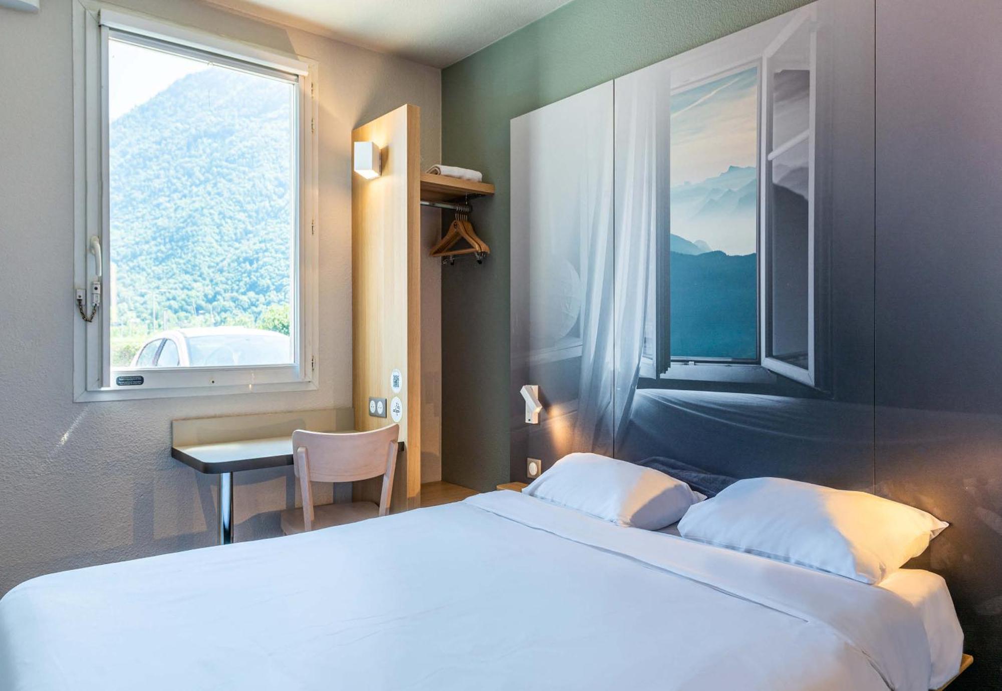 B&B Hotel Saint Jean De Maurienne Sainte-Marie-de-Cuines Εξωτερικό φωτογραφία