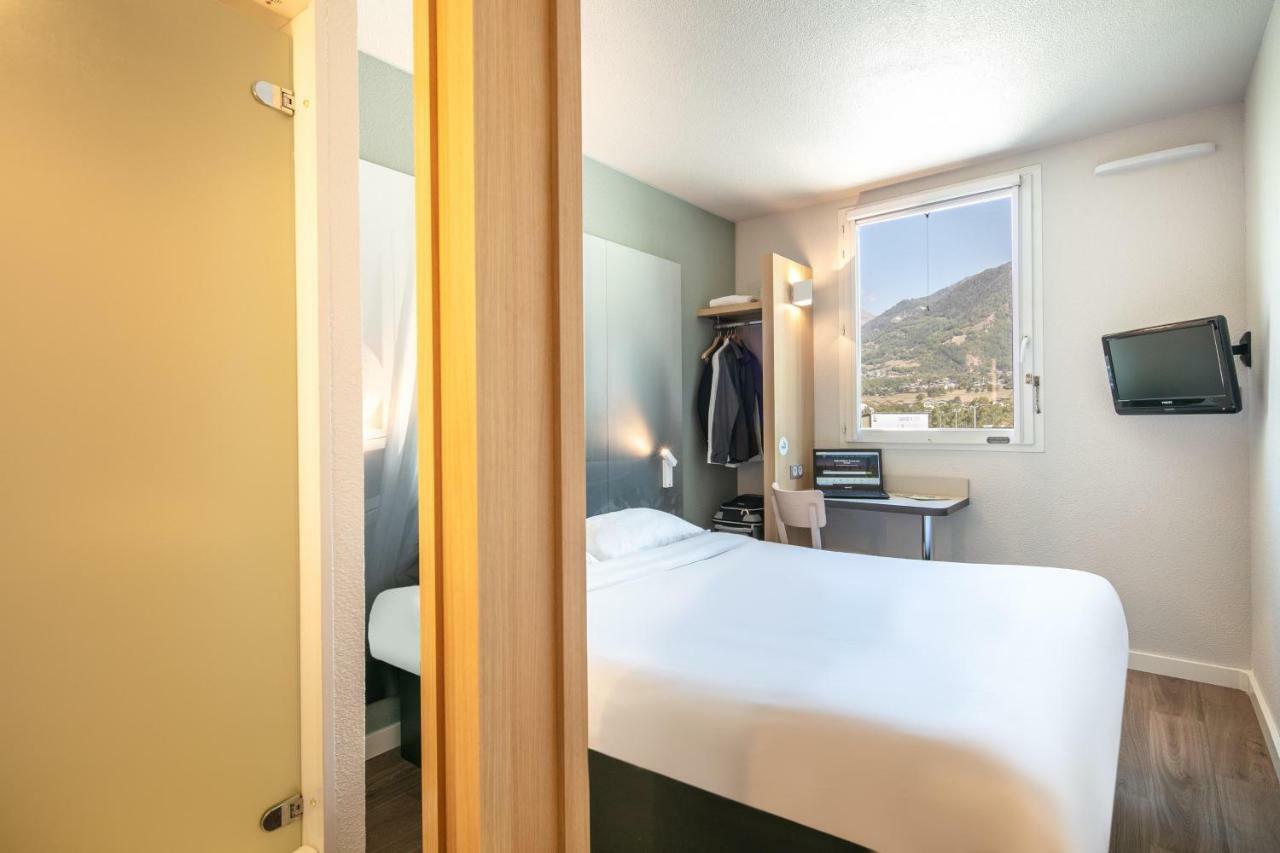 B&B Hotel Saint Jean De Maurienne Sainte-Marie-de-Cuines Εξωτερικό φωτογραφία